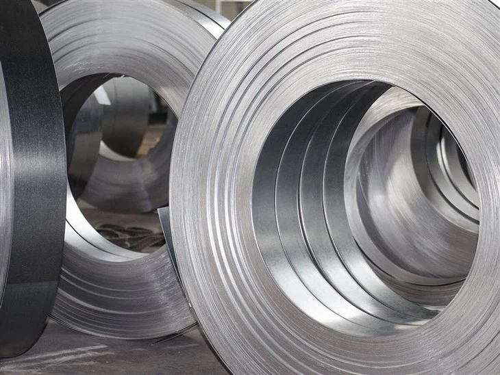 Q235 SS400 Q345 Metal Iron Galvanized Steel Coil